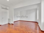 Appartamento in affitto di 140 m² in Via Guido D&apos Arezzo