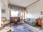 Appartamento in affitto di 140 m² in Via Paolo Barison