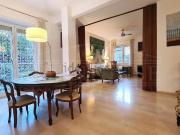 Appartamento in affitto di 140 m² in Via Thailandia