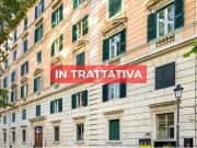 Appartamento in affitto di 140 m² in Viale Giulio Cesare, 71