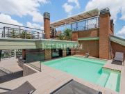 Appartamento in affitto di 145 m² in Via Copenaghen, 10