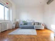 Appartamento in affitto di 145 m² in Viale Bligny, 47