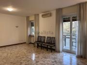 Appartamento in affitto di 149 m² in Via Tortona, 74