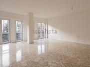 Appartamento in affitto di 150 m² in Via Bronzino, 6