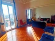 Appartamento in affitto di 150 m² in Via dei Franzone