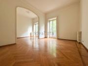 Appartamento in affitto di 150 m² in Via Giuseppe Prina, 7