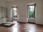 Appartamento in affitto di 153 m² in Via amedei, 3