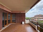 Appartamento in affitto di 153 m² in Via di Bravetta, 484