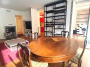 Appartamento in affitto di 158 m² in Via Leopardi, 11