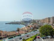 Appartamento in affitto di 160 m² in Via Alcide de Gasperi