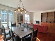 Appartamento in affitto di 160 m² in Via Edmondo de...