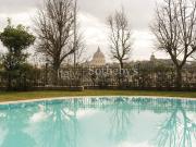 Appartamento in affitto di 160 m² in Via Fedro