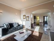 Appartamento in affitto di 160 m² in Via Giovanni Pascoli