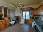 Appartamento in affitto di 160 m² in Via Sbarre...