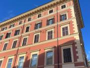 Appartamento in affitto di 165 m² in Via Principe Amedeo, 15