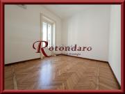 Appartamento in affitto di 165 m² in Via Spartaco