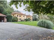 Appartamento in affitto di 170 m² in Strada del Cantello, 50