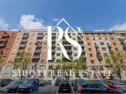 Appartamento in affitto di 170 m² in Viale Andrea Doria, 35