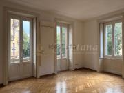 Appartamento in affitto di 173 m² in Via Spartaco