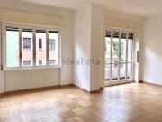 Appartamento in affitto di 180 m²