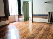 Appartamento in affitto di 180 m² in Via Tosio