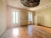 Appartamento in affitto di 190 m² in Via Ausonio, 12