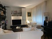 Appartamento in affitto di 190 m² in Via Zabarella