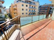 Appartamento in affitto di 192 m² in Viale delle...