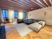 Appartamento in affitto di 200 m² in Calle Lezze