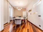 Appartamento in affitto di 200 m² in Via Carlo Fea