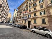 Appartamento in affitto di 200 m² in Via Generale...