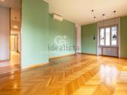 Appartamento in affitto di 200 m² in Via Giuseppe Parini, 2