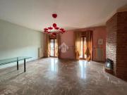 Appartamento in affitto di 200 m² in Via Monte Santo, 22