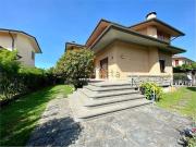 Appartamento in affitto di 200 m² in Via Puglie