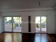 Appartamento in affitto di 200 m² in Via Sestriere
