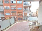 Appartamento in affitto di 200 m² in Via Ugo de Carolis