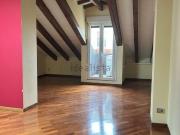 Appartamento in affitto di 200 m² in Viale Premuda, 14