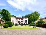 Appartamento in affitto di 215 m² in Via Maselli Mario, 39