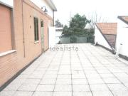 Appartamento in affitto di 220 m² in Via dei Fonditori