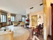 Appartamento in affitto di 224 m² in Viale Monte Nero