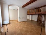 Appartamento in affitto di 235 m² in Via Santa Marta, 10