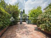 Appartamento in affitto di 250 m² in Via Corno di Cavento