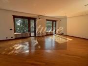 Appartamento in affitto di 250 m² in Via Salsomaggiore, 4