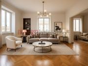 Appartamento in affitto di 251 m² in Piazza Monte Grappa