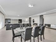 Appartamento in affitto di 256 m² in Via Fetonte, 12