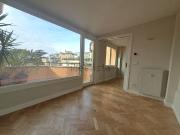 Appartamento in affitto di 260 m² in Via Antonio Bertoloni