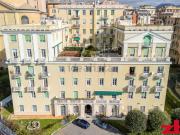 Appartamento in affitto di 263 m² in Via Podgora