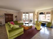 Appartamento in affitto di 300 m² in Via Antonio...