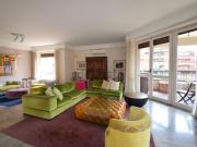 Appartamento in affitto di 300 m² in Via Antonio...