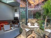 Appartamento in affitto di 300 m² in Via dei Fienili